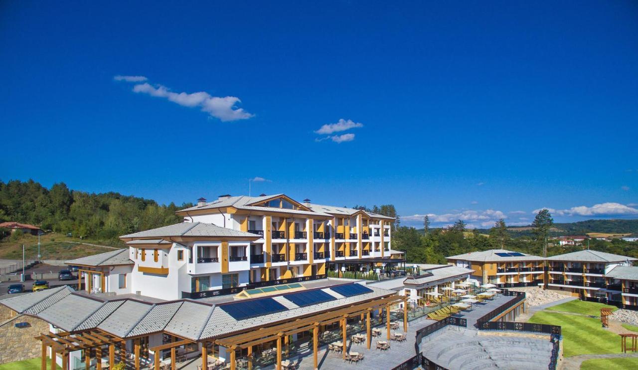 Wine & Spa Hotel Chukara 特里亚夫纳 外观 照片
